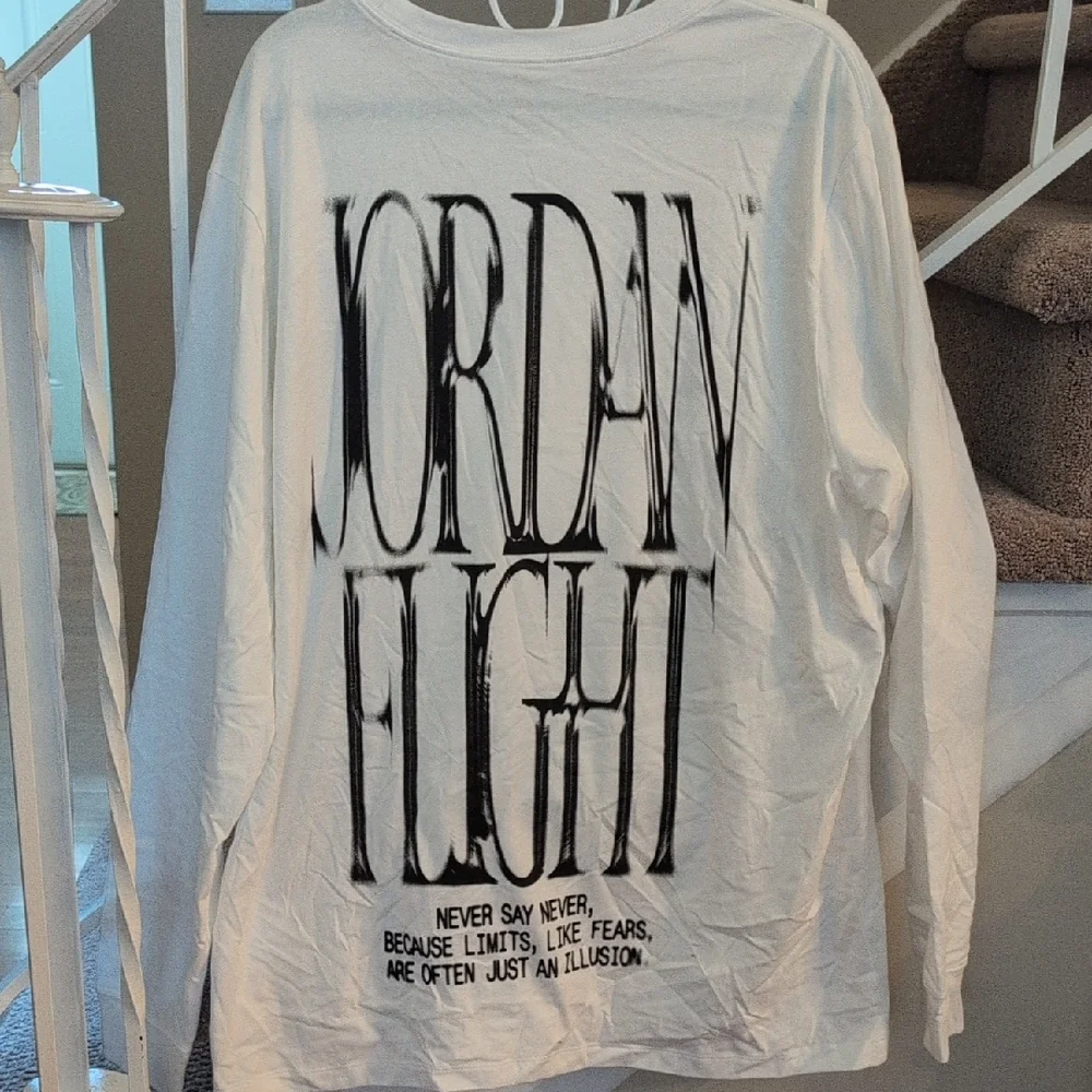 Michael Jordan White Long Sleeve Graphic Streetwear Tshirt XXL NWT